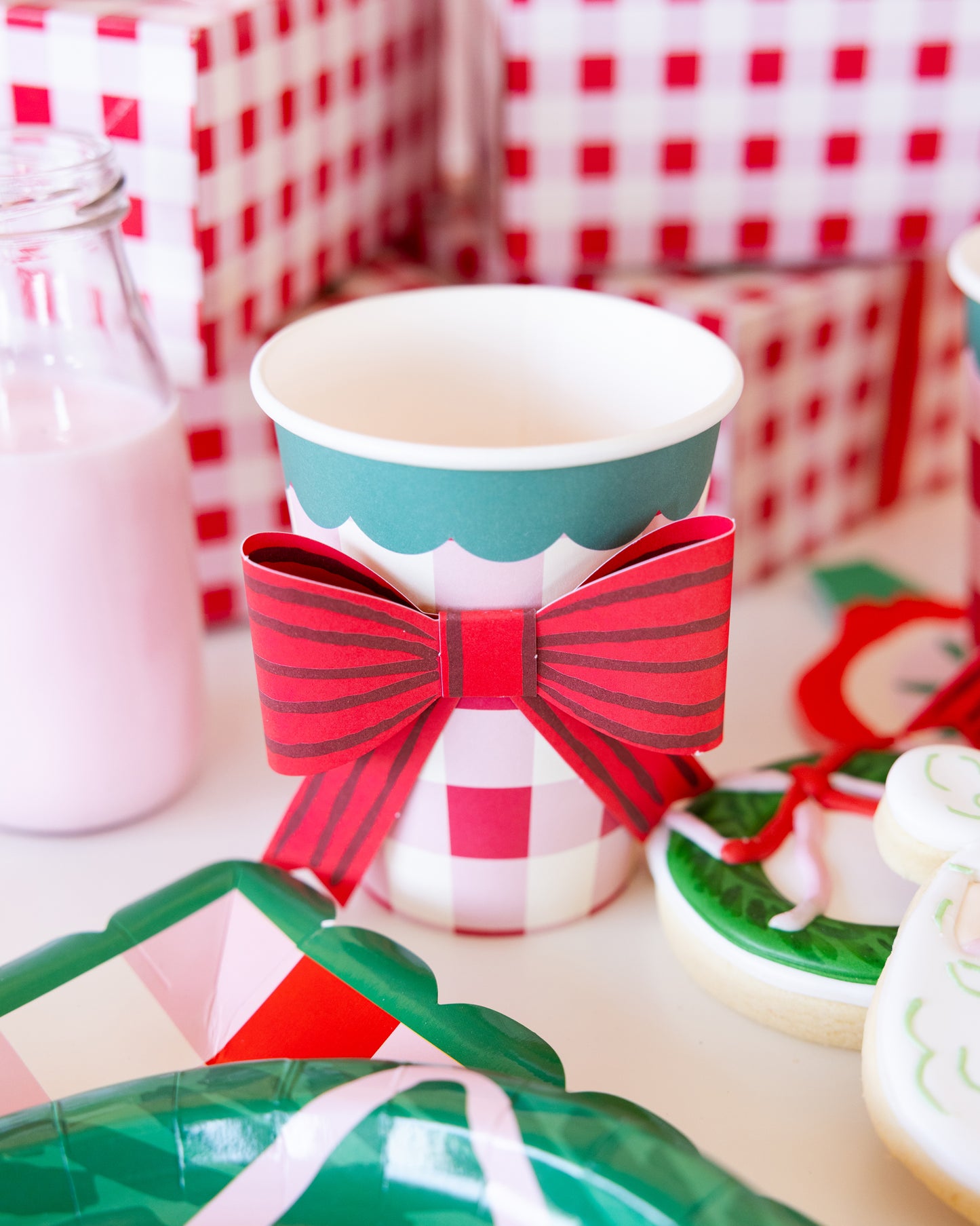 Christmas: Wreath and Bows Christmas